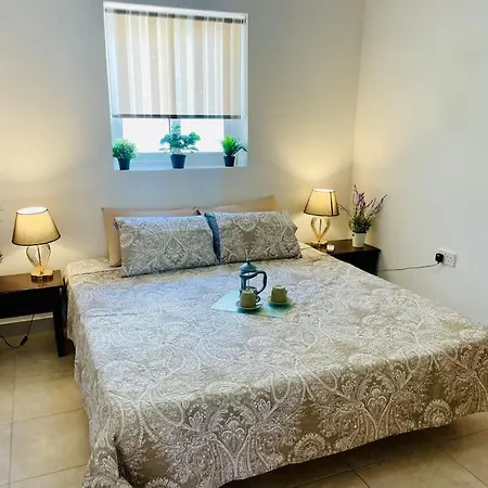 2br Saint Pauls Bay By Holi * סיינט פול ביי