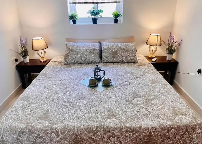 2br Saint Pauls Bay By Holi * St. Paul's Bay