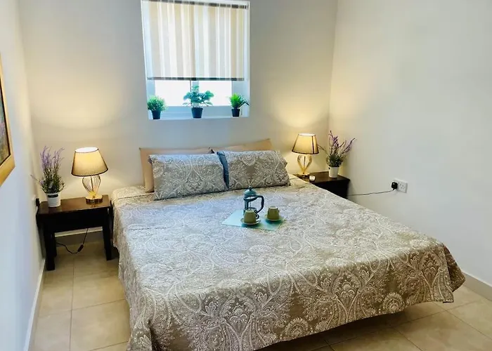 2br Saint Pauls Bay By Holi * St. Paul's Bay